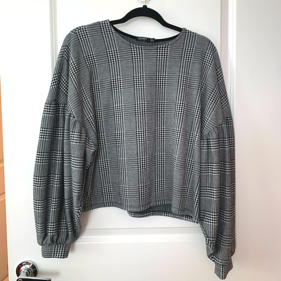 Hounds Tooth BERSHKA puff sleeved top - Picture 1 of 2